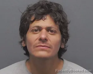 Mugshot of AMADOR N RODRIGUEZ