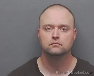 Mugshot of DUSTIN R TERRY
