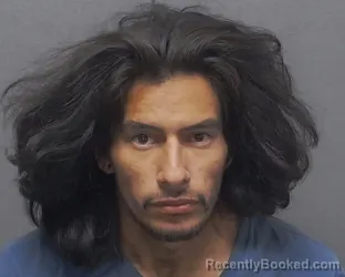 Mugshot of CARLOS L MORENO
