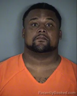 Mugshot of PETE L LINDSAY