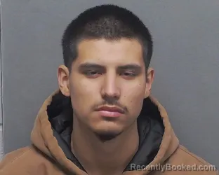 Mugshot of CESAR R GUAJARDO