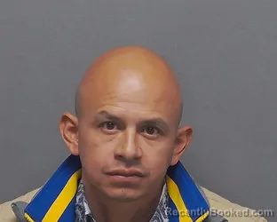 Mugshot of JOSE G LOPEZ
