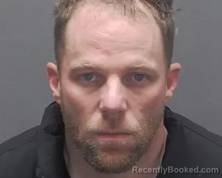 Mugshot of DUSTIN C NEWKIRK