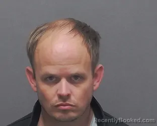 Mugshot of DYLAN B WEIDNER