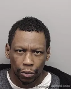 Mugshot of QUENTIN D HOLLOWAY