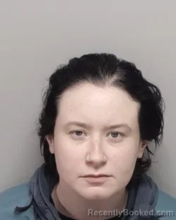 Mugshot of SHYANNE E LOUNSBURY