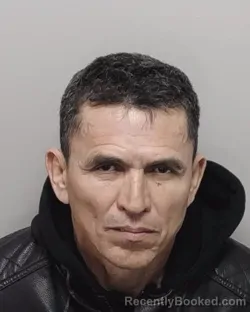 Mugshot of LUIS E BETANCOURT