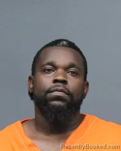 Mugshot of MARQUESE DESHAE RICHARDS booked in Bowie County, Texas on March 25, 2026