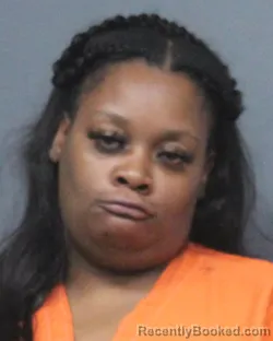 Mugshot of VERNYSHIA SHANEL YOUNG booked in Bowie County, Texas on March 29, 2026