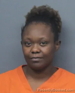 Mugshot of CHARLONDA RUBENISE GRIFFIN booked in Bowie County, Texas on April 4, 2026