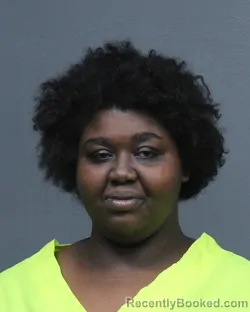 Mugshot of SHUNDRIKA LYNETTE RICHARDSON booked in Bowie County, Texas on May 23, 2026