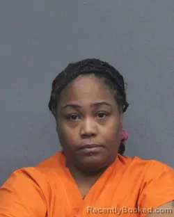 Mugshot of CARIBBEANIA KEONDRA READER booked in Bowie County, Texas on July 29, 2026