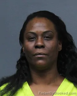Mugshot of Shana Breon Monique Goins booked in Bowie County, Texas on August 3, 2026