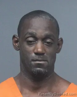 Mugshot of Leanard Charles Davis booked in Bowie County, Texas on August 6, 2026