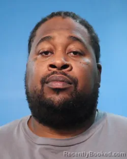 Mugshot of Lorenzo Fuller