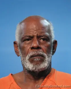 Mugshot of ELVA EARL HODGE