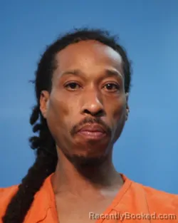 Mugshot of DONALD RAY MALLETT