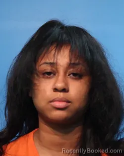 Mugshot of EMMERSYN RHIANNON THOMAS