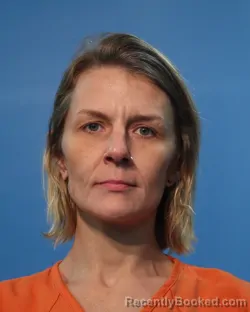 Mugshot of Nancy Renee McCraven