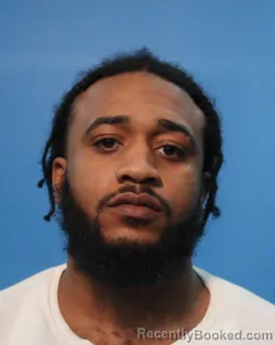 Mugshot of Jaylyn D Johnson