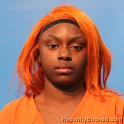 Mugshot of Decoriana Henderson