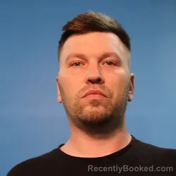 Mugshot of Christopher Henry