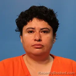 Mugshot of JAZMIN MONTUFAR-LEON