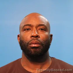 Mugshot of Jomond Daray Hobbs
