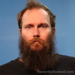 Mugshot of KENNETH ALLEN HOOKER