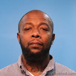 Mugshot of SHANING MORAN