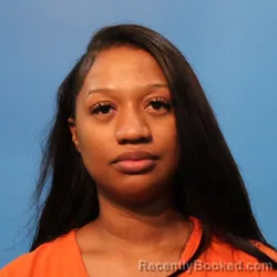 Mugshot of Trikeyel Lanaay Joseph