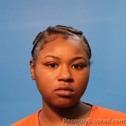 Mugshot of BRE'JHNAE' CEONNYE MONIQUE GREEN