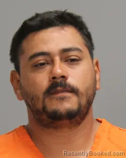 Mugshot of RAYMOND ISABEL HERNANDEZ