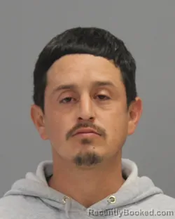 Mugshot of FELIPE JUNIOR TELLO