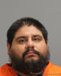 Mugshot of VINCENT MARTINEZ RODRIGUEZ