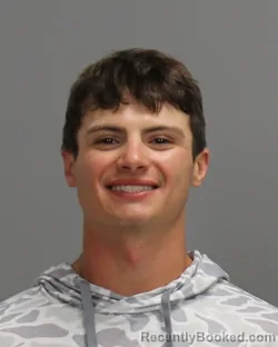 Mugshot of Landon Reed Davis