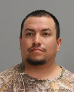 Mugshot of MIGUEL ZACARIAS REYES