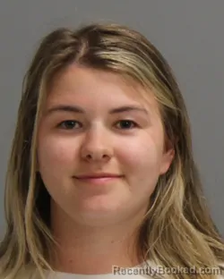 Mugshot of Sarah Allicyn Lopez