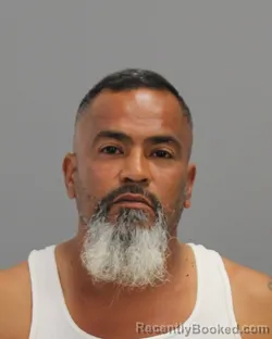 Mugshot of RUBEN PUENTES