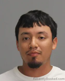 Mugshot of JOSE GERARDO HUINAC