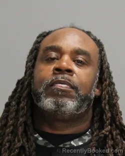 Mugshot of DWYON JOSEPH DAVIS