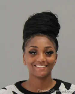 Mugshot of TIARAH CENA SIMON