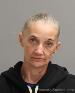 Mugshot of CARRIE ANN MANAHAN