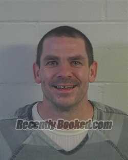 Mugshot of DANIEL ALEXANDER DINWIDDIE-PORTER