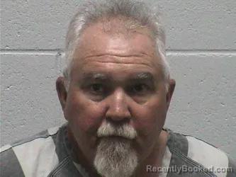 Mugshot of EARL RAY BISHOP