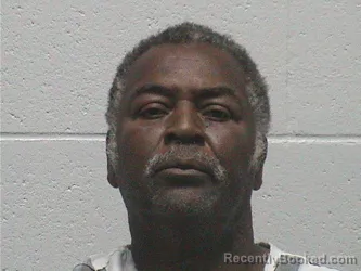 Mugshot of WILLIE GEAN HENDERSON