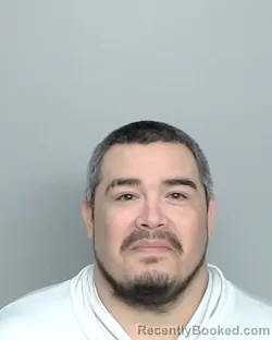 Mugshot of JUAN HINOJOSA