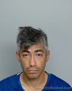 Mugshot of LOUIS ROSALES