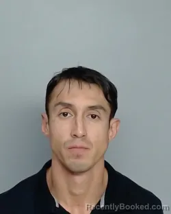 Mugshot of GABRIEL VILLARREAL