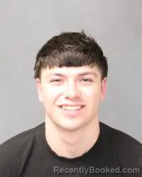 Mugshot of Darren Avila